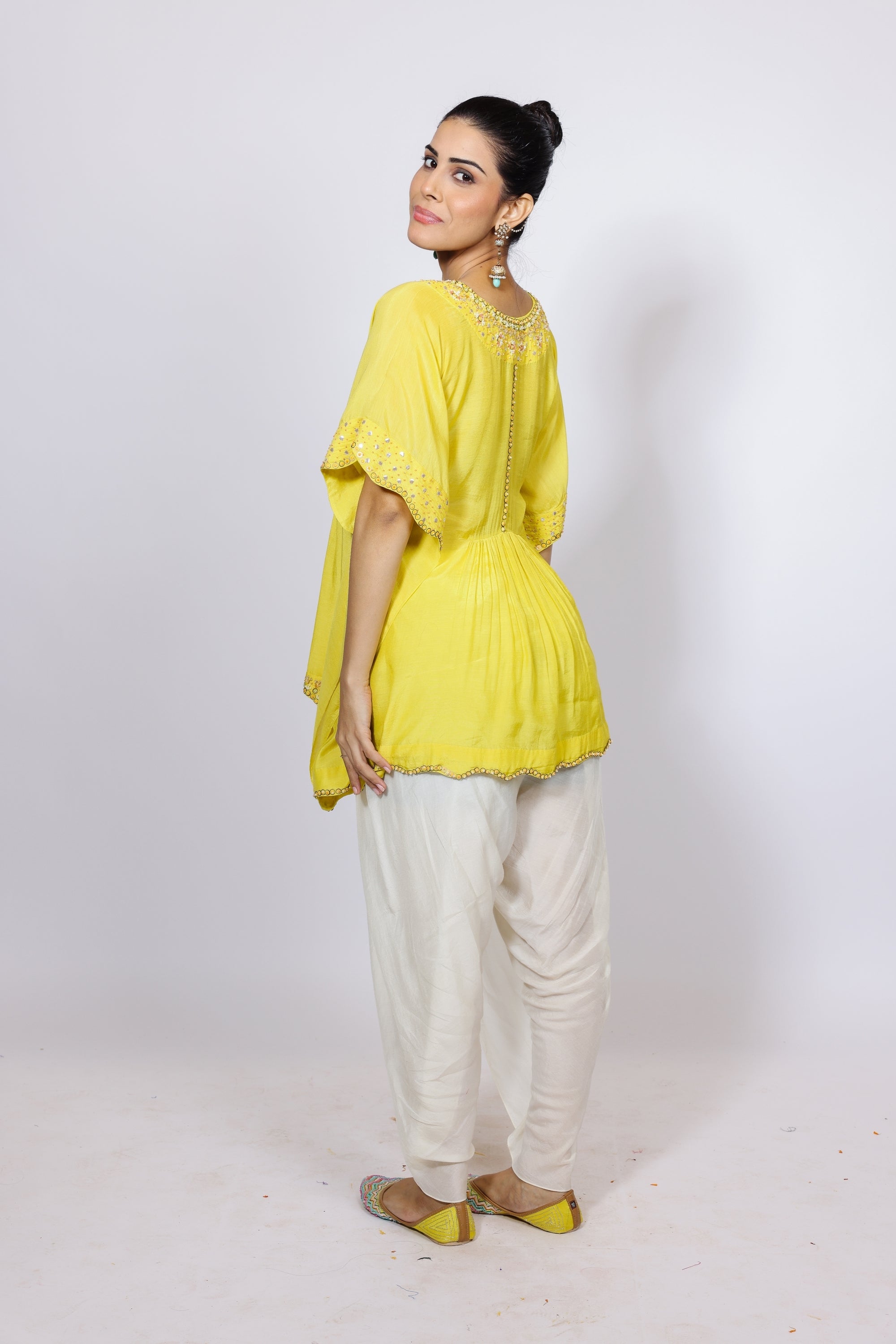 Mehfil dhoti set