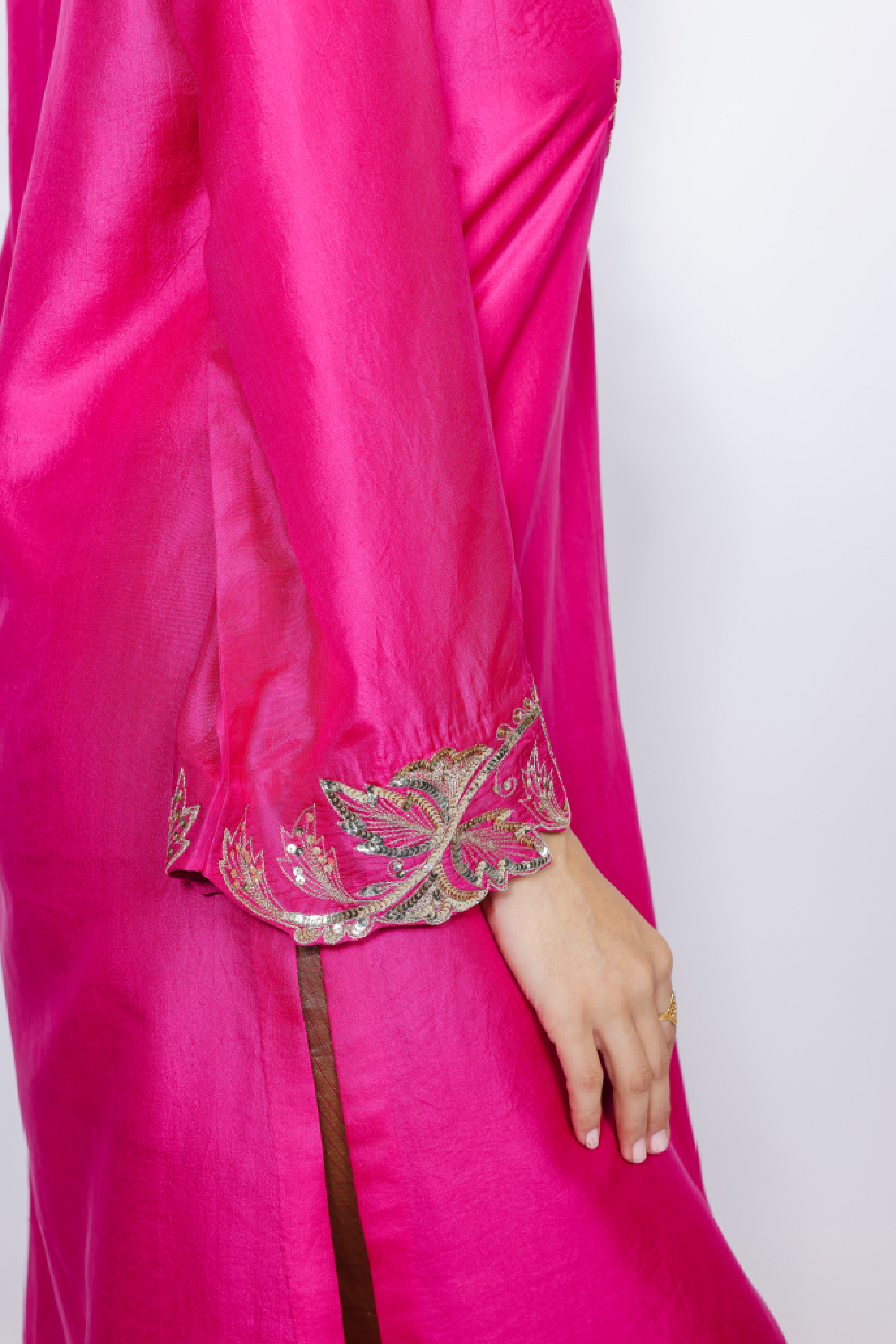 Aadab Pink Kurta Set